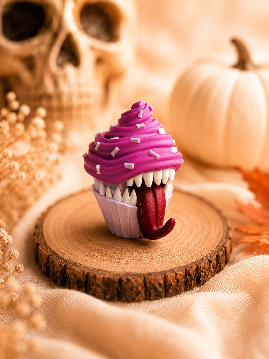 🧁 Mimic Cupcake Klicker – gruselig süß für Halloween
