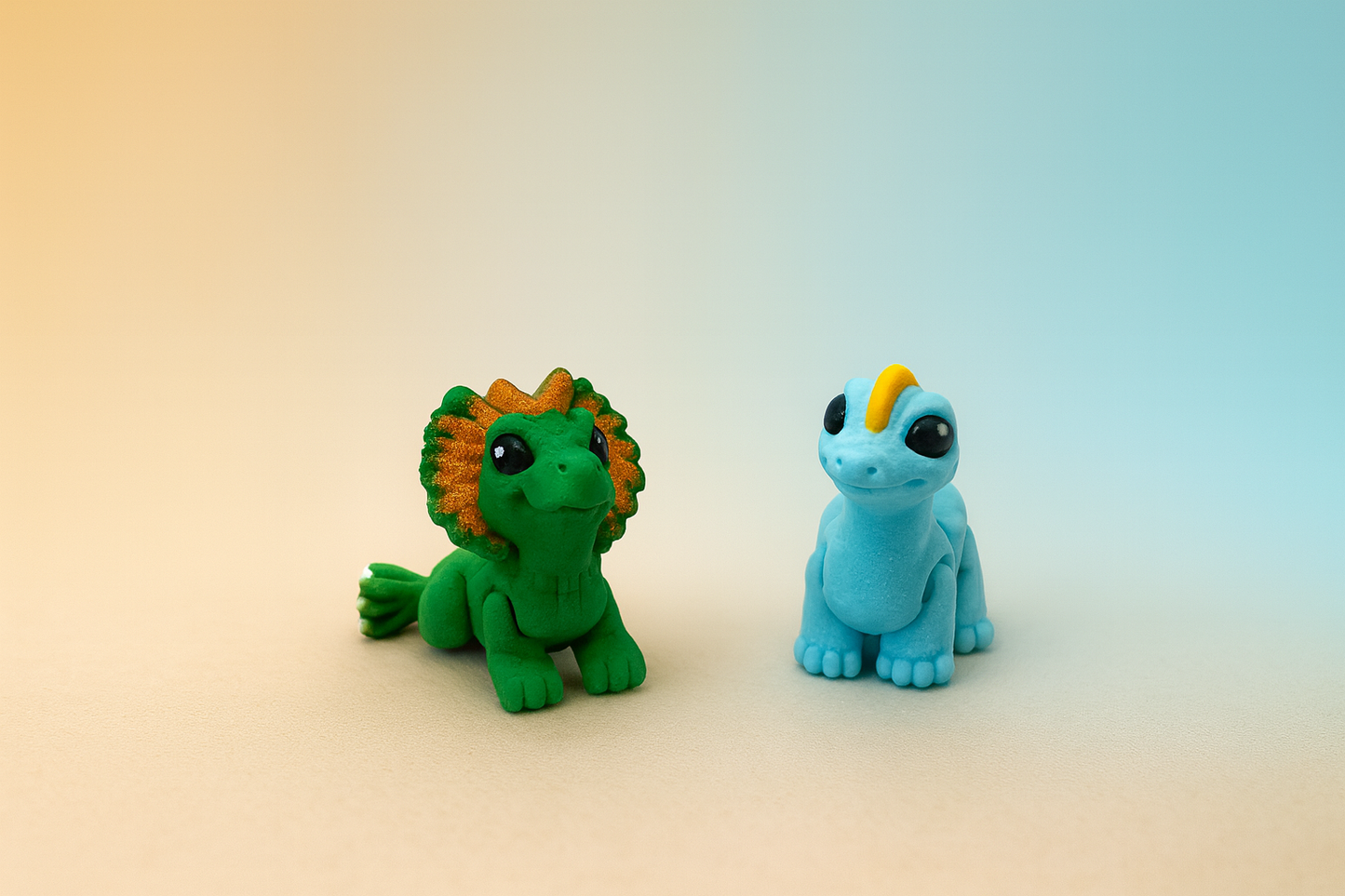 Hatchling Dino – Mini-Dino Mystery Edition